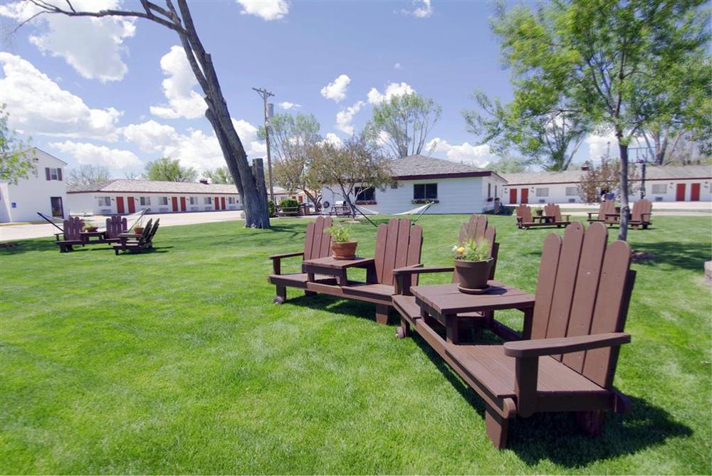 Covered Wagon Motel Lusk Wy Dış mekan fotoğraf